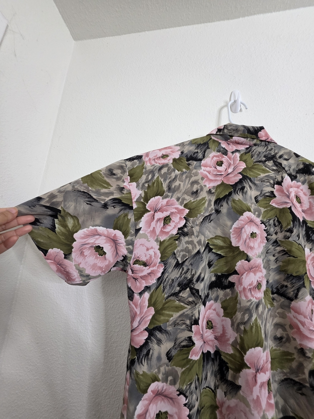 Vintage Joan Walters Womens Floral Short Sleeve Button Down Shirt Top Size L - Picture 9 of 12